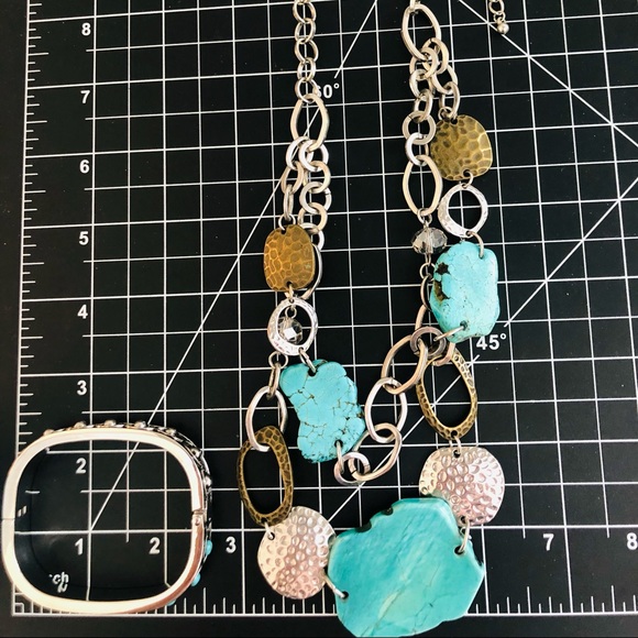 Vintage Southwestern Turquoise Jewelry - Picture 11 of 15